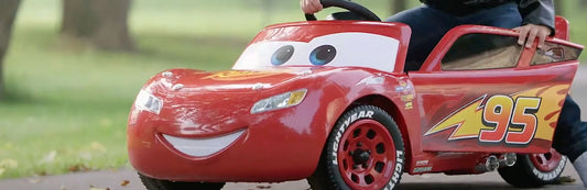 What Car is Lightning McQueen? A Guide to Pixar's Piston Cup Winner!