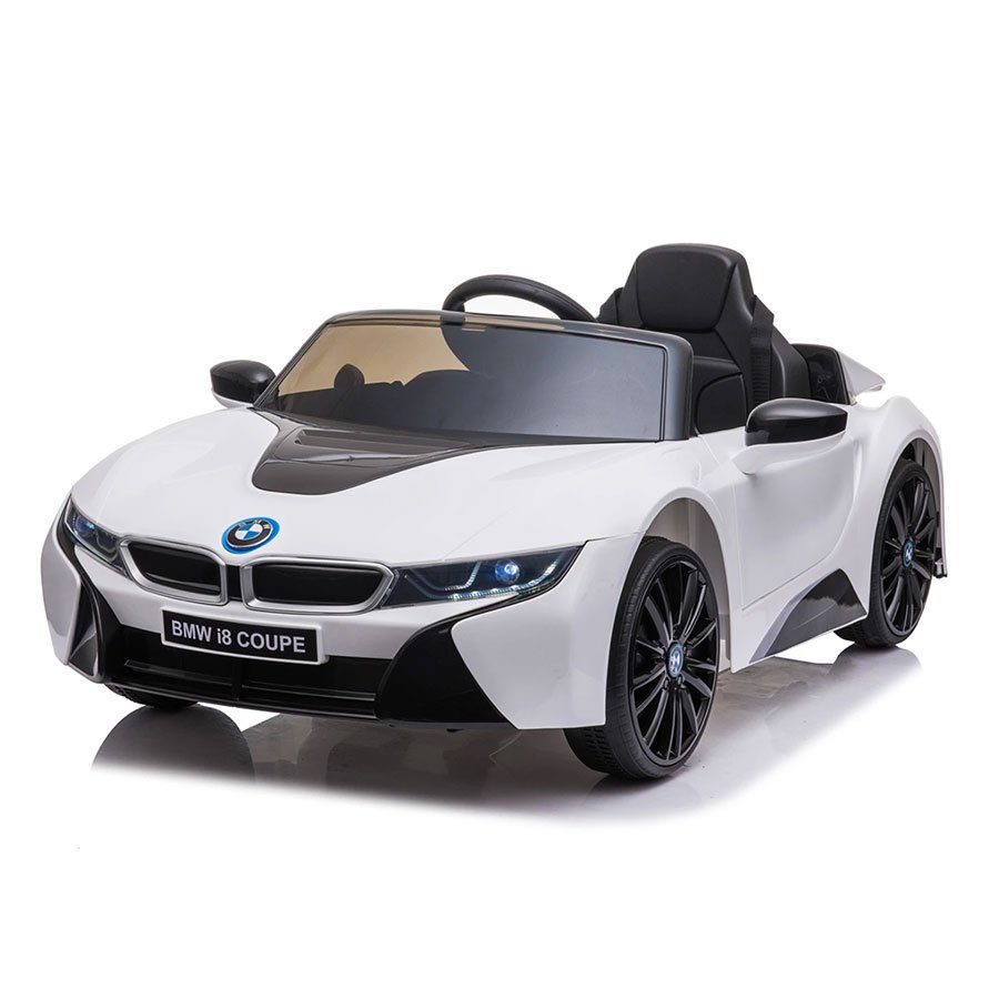 Bmw i8 ride shop on car